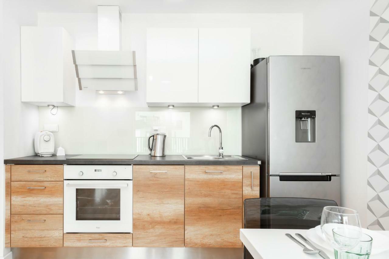 A&D Apartment By Noclegi Renters Varşovia Exterior foto